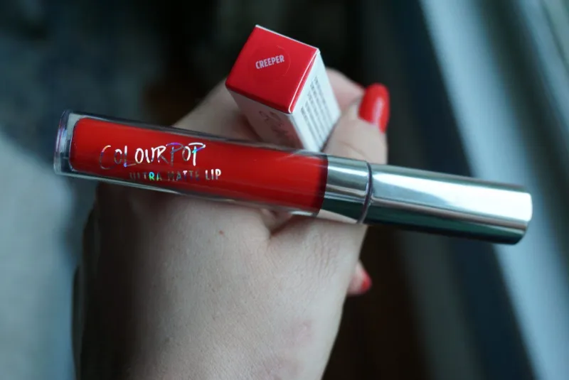 Colour Pop Creeper Ultra Matte Liquid Lipstick - Son đỏ lì giá rẻ