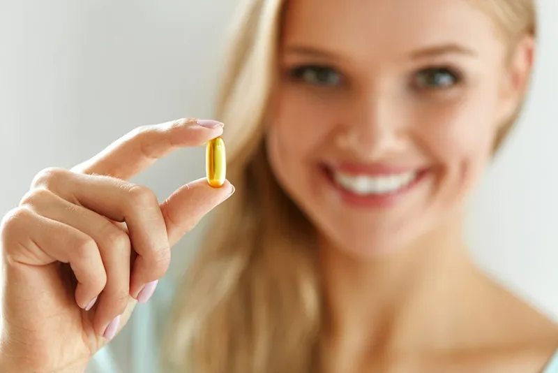 Vitamin E bảo vệ làn da khỏi tác hại của gốc tự do và lão hóa